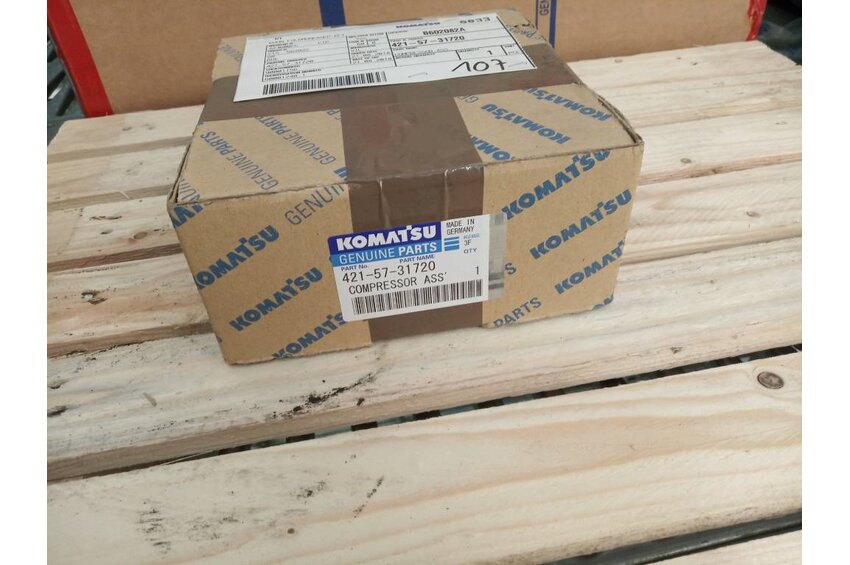 compressor -- 421-57-31720 for Komatsu WA430-6